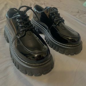 Flatform Oxford shoes